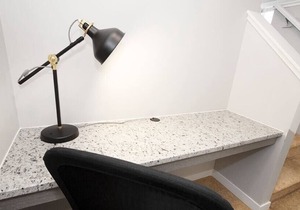 Cheerful 4 bedroom Townhouse with Parking & Wi-Fi!