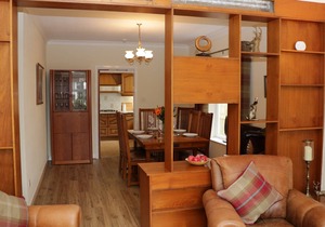 CHERRY FIELDS, pet friendly, with a garden in Bolsover