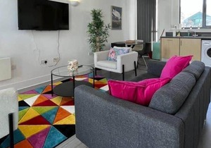 Chertsey - Beautiful 2 Bedroom Apartment 44
