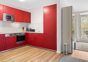 Chic Baltic Sea apartment close to the beach with balcony, wood-burning stove and underfloor heating