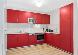 Chic Baltic Sea apartment close to the beach with balcony, wood-burning stove and underfloor heating