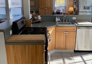 Chic Historic Victorian In The Heart Of Asbury Park - Walking Distance to Beach