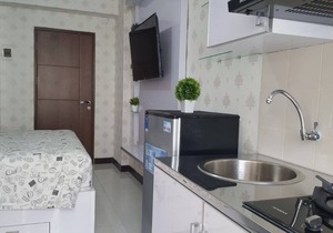 Chic Studio Bekasi Town Square