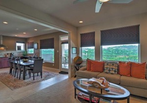 Chic Villa with Infinity Pool 10 Mi to Downtown!