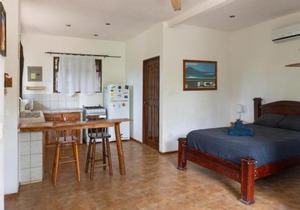 Chicama : Burnt Toast Surfcamp
