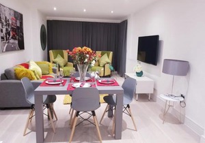 Chiswick Park Apartments, Chiswick, West London