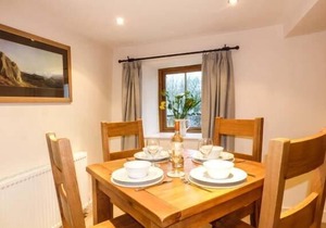 Cinderbarrow Cottage, LEVENS