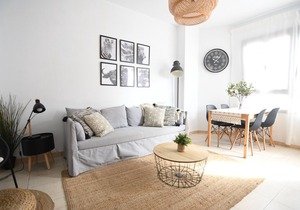 City center nearby the beach + 3Bed + 2Bath + Wifi