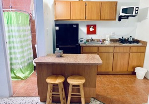 CL 201 Deluxe Bedroom/ Atenas City Inn