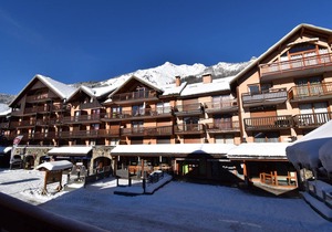 Claret 2 Studio 3 - One Bedroom Apartment, Sleeps 4