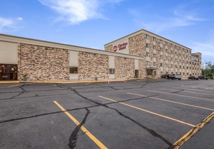 Clarion Hotel and Convention Center Baraboo