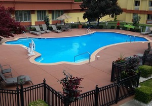 Clarion Hotel Detroit Metro Airport
