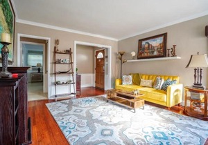 Classic Bixby Highlands Pool Home in Long Beach! home