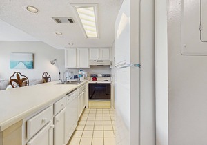 Classic, ground-floor getaway w/a shared pool, free WiFi, & central A/C