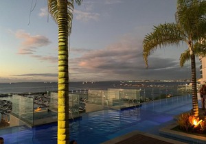 Cloc marina residence