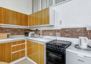 CLOONEAVIN APARTMENT 2, pet friendly in Lynmouth
