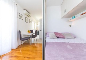 Close to Znjan beach spacious studio with balcony