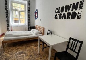 Clown and Bard Hostel