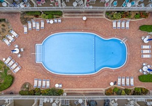Condo ∙ 2 bedrooms ∙ 6 guests