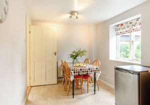 Coach House - UK33307