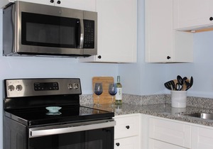 Coastal Condo with Pool at Wells Beach