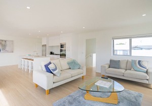 Coastal Pearl - Matarangi Holiday Home