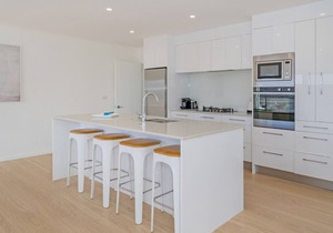 Coastal Pearl - Matarangi Holiday Home