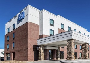 Cobblestone Inn and Suites Waverly