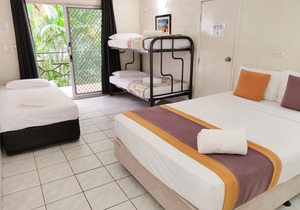 Coconut Grove Holiday Apartments