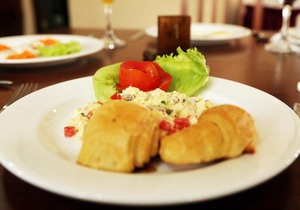 Coconut Grove Regency Hotel