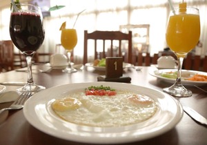 Coconut Grove Regency Hotel