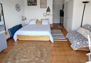 COCOON STUDIO WITH SEA VIEW IN LUXURY ESTATE WITH SWIMMING POOL AND TENNIS COURT