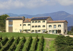 Colonìa Resort