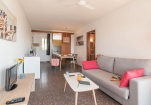 Comarruga 3p 6p - Two Bedroom Apartment, Sleeps 6