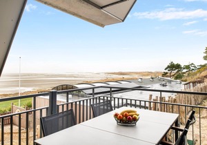 Comfort 4-person apartment in the holiday park Landal Kaap West