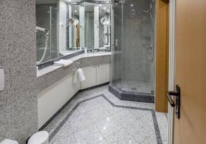 Comfort apartment with 1 bedroom and terrace on the first floor