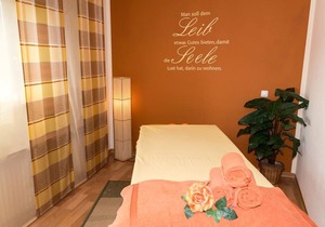 Comfort double room, shower or bath, WC - Hotel u. Landgasthof Zum Bockshahn