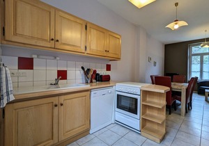Comfortable 3-bedroom cottage by the Allier River