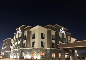 Comfort Inn and Suites Moore - Oklahoma City