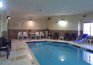 Comfort Inn Crystal Lake - Algonquin