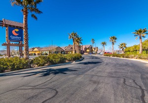 Comfort Inn & Suites