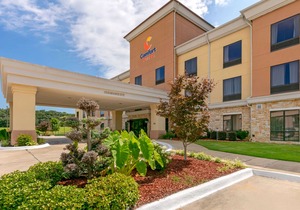 Comfort Suites Forrest City