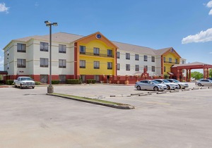 Comfort Suites La Porte