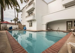 Comfort Suites San Clemente Beach