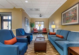 Comfort Suites Savannah North