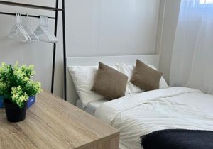 Comfortable 1 bedroom duplex close to everything