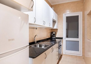 Comfortable 3-bed Apt. next to the Sagrada Familia