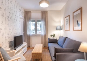 Comfortable 3-bed Apt. next to the Sagrada Familia