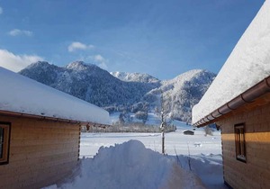 Comfortable alpine chalet with fantastic mountain views