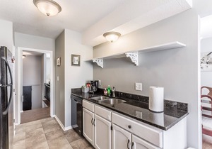 Comfortable and elegant 3BDR duplex, unit # 2